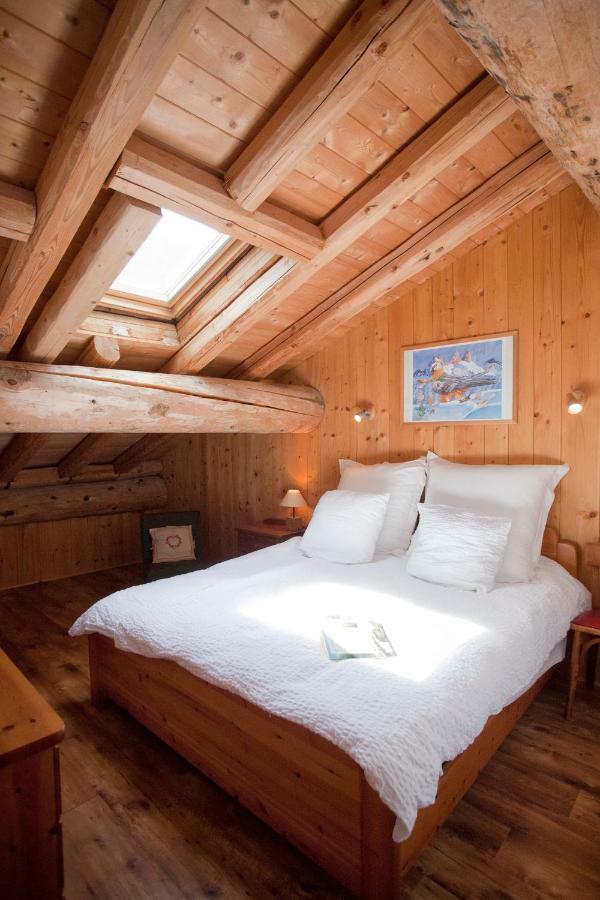 Chalet L'Etagne เบส์ซองส์ ภายนอก รูปภาพ