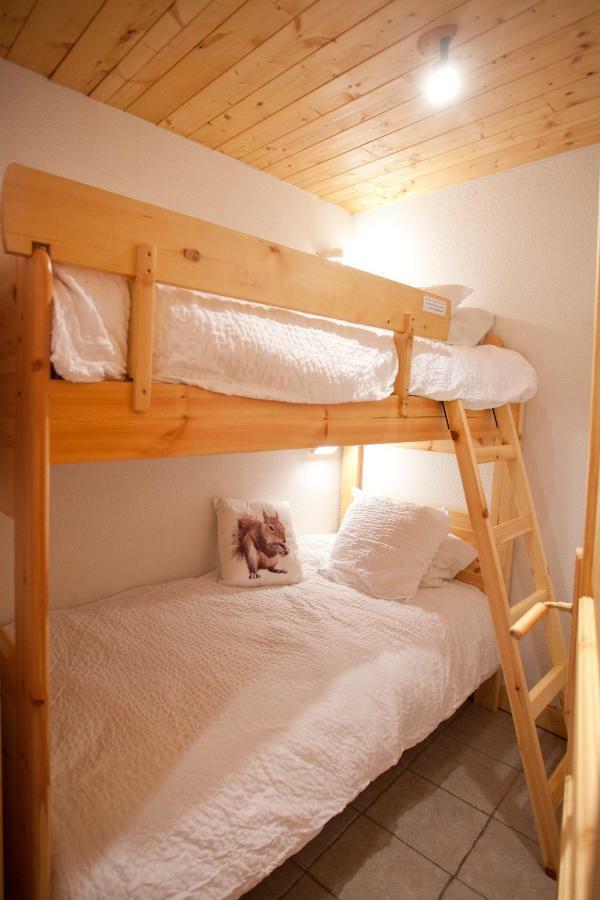 Chalet L'Etagne เบส์ซองส์ ภายนอก รูปภาพ